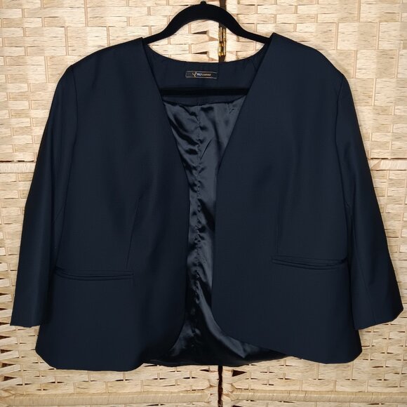 Yaly Couture Dress Jacket Set - Picture 8 of 10